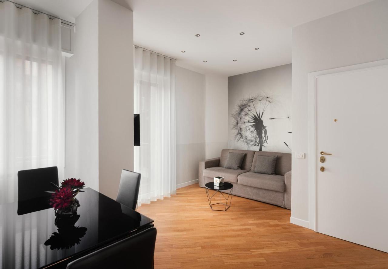 Deluxe Central Apartment Бергамо Экстерьер фото