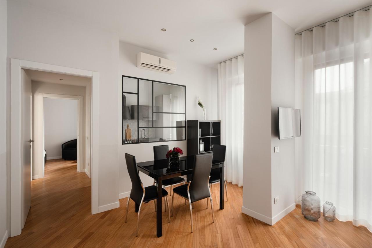 Deluxe Central Apartment Бергамо Экстерьер фото